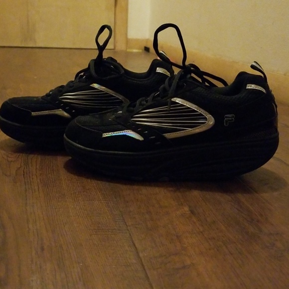 fila shape up shoes